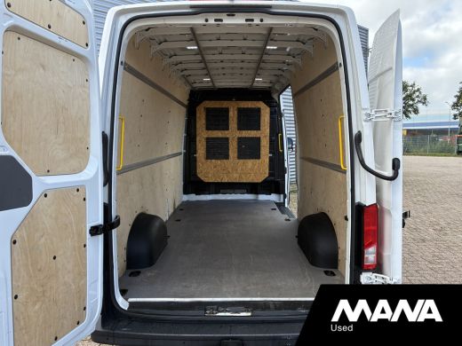 Volkswagen Crafter 35 2.0 TDI L4H3 Airco Camera Sensoren ActivLease financial lease