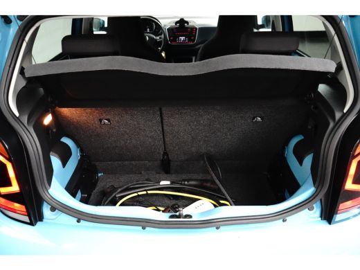Volkswagen e-up! Live plus | SOH 90.8% | Camera | Clima | ActivLease financial lease