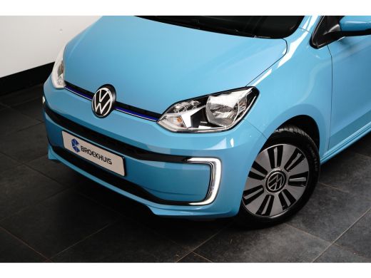 Volkswagen e-up! Live plus | SOH 90.8% | Camera | Clima | ActivLease financial lease