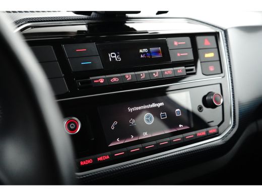 Volkswagen e-up! Live plus | SOH 90.8% | Camera | Clima | ActivLease financial lease