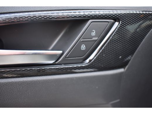 Volkswagen Polo Life Edition | 'App-Connect' smartphone integratie | Buitenspiegels elektrisch instel- verwarm- e... ActivLease financial lease