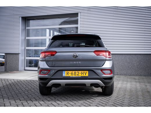Volkswagen T-Roc 1.0 TSI Life 75 Edition | Achteruitrijcamera | Airco | Cruise control adaptief ActivLease financial lease