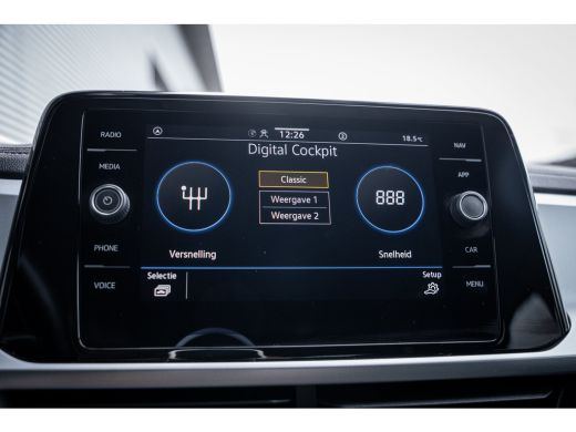 Volkswagen T-Roc 1.0 TSI Life 75 Edition | Achteruitrijcamera | Airco | Cruise control adaptief ActivLease financial lease