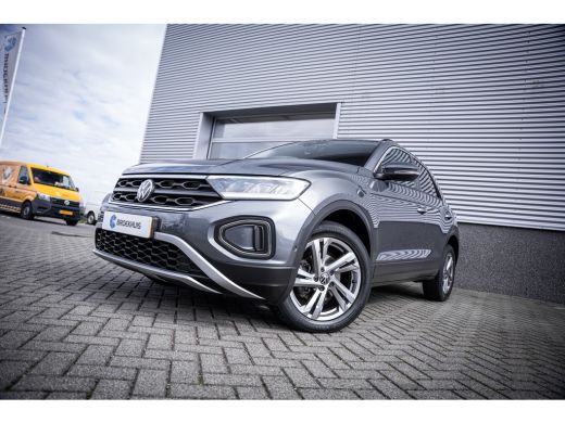 Volkswagen T-Roc 1.0 TSI Life 75 Edition | Achteruitrijcamera | Airco | Cruise control adaptief ActivLease financial lease