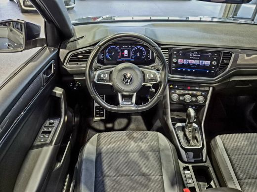 Volkswagen T-Roc 1.5 TSI Sport Business R Panorama | Camera | LED | Trekhaak | Zeer nette auto ActivLease financial lease
