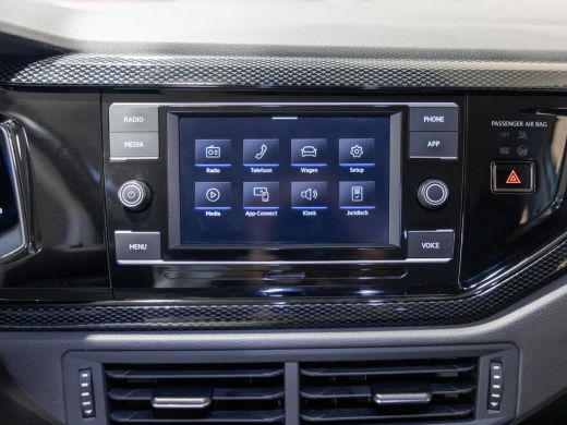 Volkswagen Taigo 1.0 TSI Life / 95pk / Achteruitrij camera / Automatische klimaatregeling / NAP / Dealer onderhoud... ActivLease financial lease