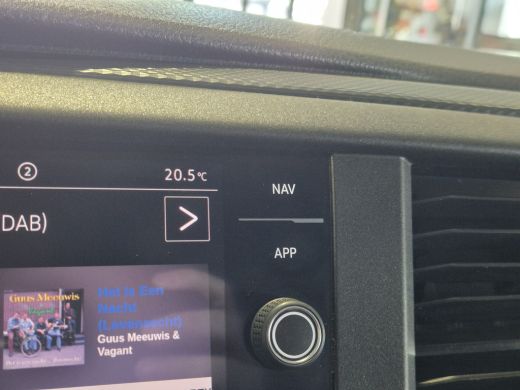 Volkswagen Transporter 2.0 TDI L2H1 3-Zits Navigatie | Sidebars | Cruise ActivLease financial lease