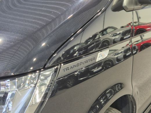 Volkswagen Transporter 2.0 TDI L2H1 3-Zits Navigatie | Sidebars | Cruise ActivLease financial lease