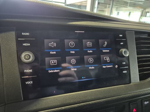 Volkswagen Transporter 2.0 TDI L2H1 3-Zits Navigatie | Sidebars | Cruise ActivLease financial lease