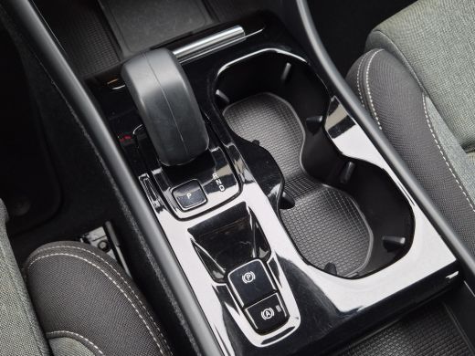Volvo  XC40 1.5 T5 Recharge Plus Dark / All season banden / Harman/Kardon Audio Systeem / Park Assist Pack & ... ActivLease financial lease