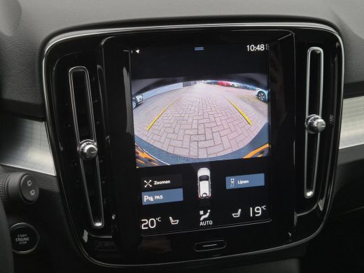 Volvo  XC40 1.5 T5 Recharge Plus Dark / All season banden / Harman/Kardon Audio Systeem / Park Assist Pack & ... ActivLease financial lease