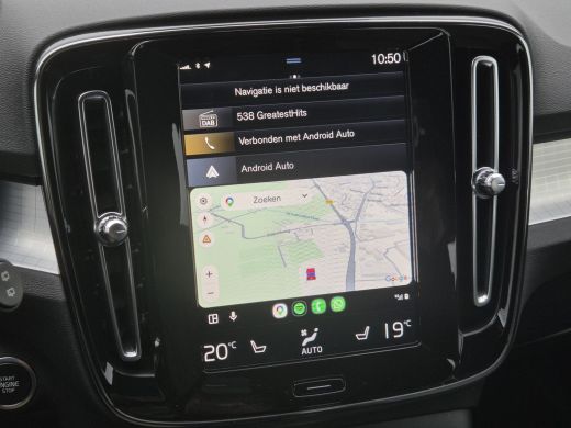 Volvo  XC40 1.5 T5 Recharge Plus Dark / All season banden / Harman/Kardon Audio Systeem / Park Assist Pack & ... ActivLease financial lease
