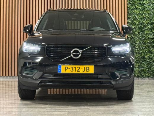 Volvo  XC40 T5 Recharge R-Design | Schuifdak | Trekhaak | Parkeercamera | Adaptieve Cruise Control | Stoel en... ActivLease financial lease