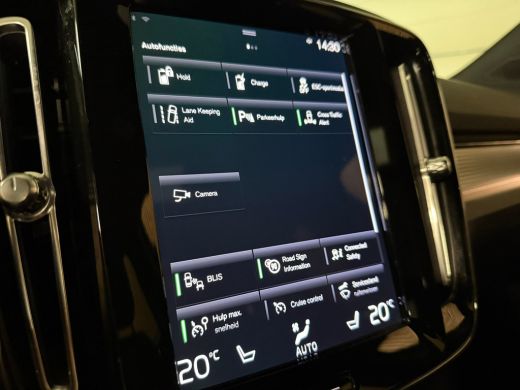 Volvo  XC40 T5 Recharge R-Design | Schuifdak | Trekhaak | Parkeercamera | Adaptieve Cruise Control | Stoel en... ActivLease financial lease