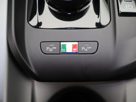 Alfa Romeo Tonale 1.5T Hybrid Veloce | Achterbank met armsteun en skiluik | Achteruitrij assistent | Achteruitrijca... ActivLease financial lease
