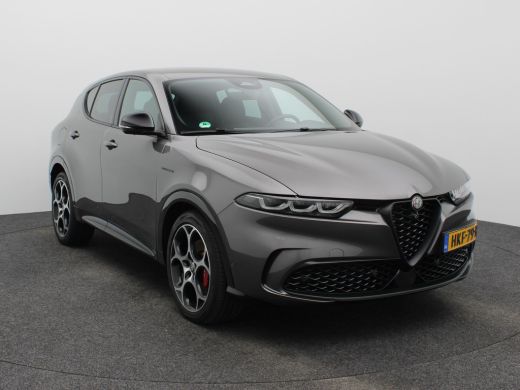 Alfa Romeo Tonale 1.5T Hybrid Veloce | Achterbank met armsteun en skiluik | Achteruitrij assistent | Achteruitrijca... ActivLease financial lease