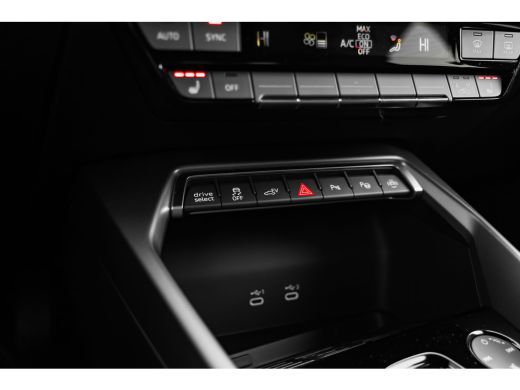 Audi A3 Sportback 40 TFSI e Advanced edition | Buitenspiegels elektrisch verstel- en verwarmbaar | Extra ... ActivLease financial lease