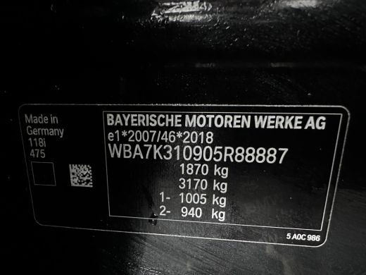 BMW 1 Serie 118i M-Sport-Styling High Executive Edition (INCL-BTW) Aut.*PANO | FULL-LED | DIGI-COCKPIT | HIFI... ActivLease financial lease