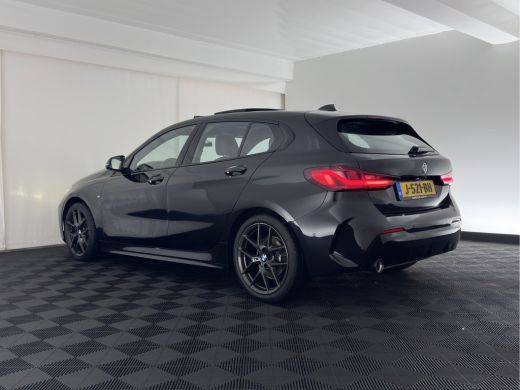 BMW 1 Serie 118i M-Sport-Styling High Executive Edition (INCL-BTW) Aut.*PANO | FULL-LED | DIGI-COCKPIT | HIFI... ActivLease financial lease