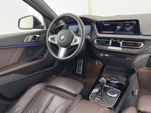 BMW 1 Serie 118i M-Sport-Styling High Executive Edition (INCL-BTW) Aut.*PANO | FULL-LED | DIGI-COCKPIT | HIFI... ActivLease financial lease