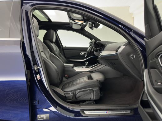 BMW 3 Serie 320e M-Sport-Styling Business Edition Plus (Plug-In) {SoH-88%} (INCL-BTW) Aut. * PANO | LEATHER |... ActivLease financial lease