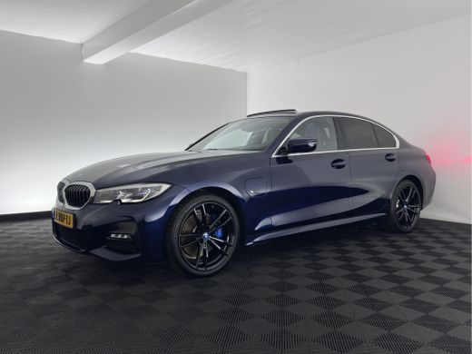 BMW 3 Serie 320e M-Sport-Styling Business Edition Plus (Plug-In) {SoH-88%} (INCL-BTW) Aut. * PANO | LEATHER |... ActivLease financial lease