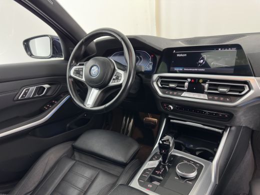 BMW 3 Serie 320e M-Sport-Styling Business Edition Plus (Plug-In) {SoH-88%} (INCL-BTW) Aut. * PANO | LEATHER |... ActivLease financial lease