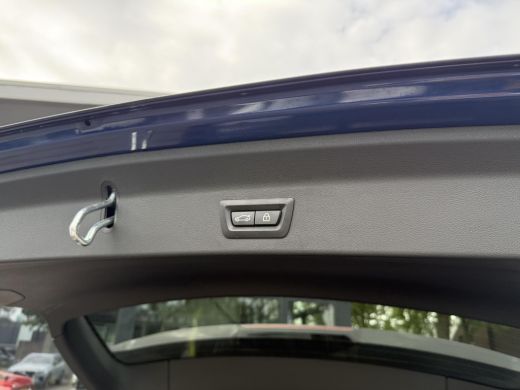 BMW iX3 High Executive 80 kWh M-SPORT SHADOW| SOH 99%| VAN: 43.900,- VOOR: 40.877,- UW HERFSTVOORDEEL: 3... ActivLease financial lease