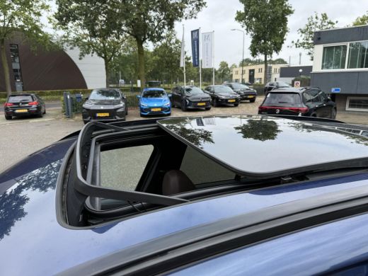 BMW iX3 High Executive 80 kWh M-SPORT SHADOW| SOH 99%| VAN: 43.900,- VOOR: 40.877,- UW HERFSTVOORDEEL: 3... ActivLease financial lease