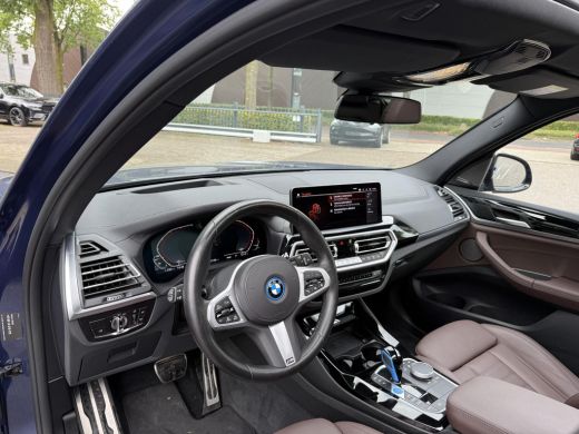 BMW iX3 High Executive 80 kWh M-SPORT SHADOW| SOH 99%| VAN: 43.900,- VOOR: 40.877,- UW HERFSTVOORDEEL: 3... ActivLease financial lease