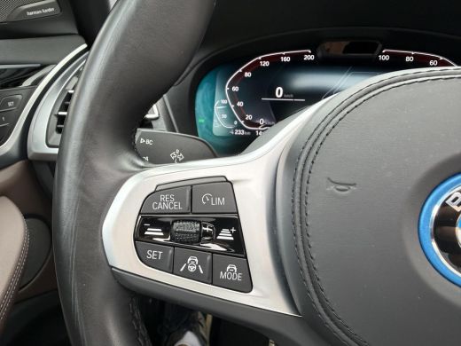 BMW iX3 High Executive 80 kWh M-SPORT SHADOW| SOH 99%| VAN: 43.900,- VOOR: 40.877,- UW HERFSTVOORDEEL: 3... ActivLease financial lease