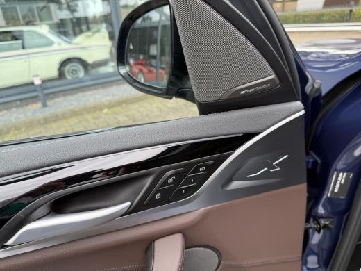 BMW iX3 High Executive 80 kWh M-SPORT SHADOW| SOH 99%| VAN: 43.900,- VOOR: 40.877,- UW HERFSTVOORDEEL: 3... ActivLease financial lease