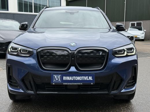 BMW iX3 High Executive 80 kWh M-SPORT SHADOW| SOH 99%| VAN: 43.900,- VOOR: 40.877,- UW HERFSTVOORDEEL: 3... ActivLease financial lease