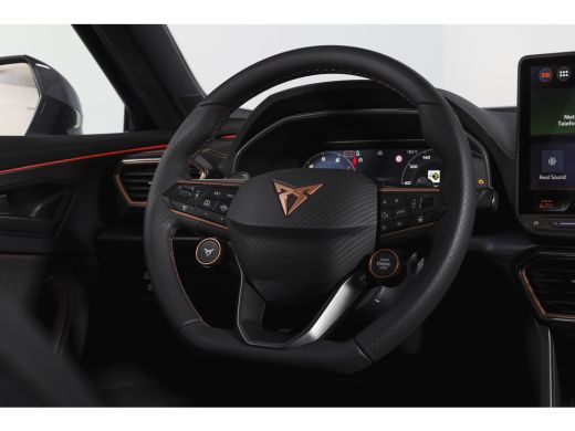 CUPRA Formentor 1.5 TSI e-Hybrid 204 PK Business | S/K-Panodak | Matrix Led | Elek Trekhaak | Dig. Cockpit | Adap... ActivLease financial lease