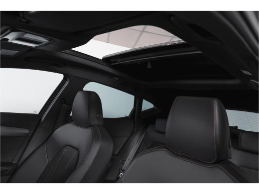 CUPRA Formentor 1.5 TSI e-Hybrid 204 PK Business | S/K-Panodak | Matrix Led | Elek Trekhaak | Dig. Cockpit | Adap... ActivLease financial lease