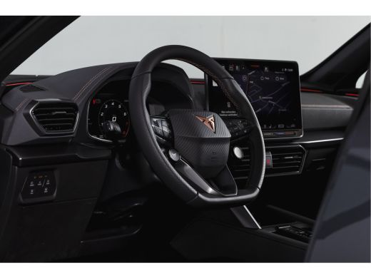 CUPRA Formentor 1.5 TSI e-Hybrid 272 PK VZ Extreme | S/k-Panodak | Dig. Cockpit | Adapt. Cruise | Stoel-+ Stuurve... ActivLease financial lease