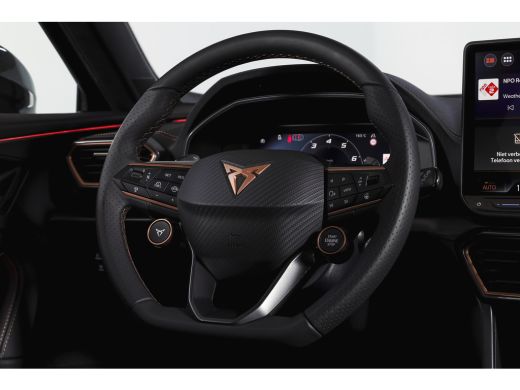 CUPRA Formentor 1.5 TSI e-Hybrid 272 PK VZ Performance | S/K-Panodak | Dig. Cockpit | Adapt. Cruise | Stoel-+Stuu... ActivLease financial lease