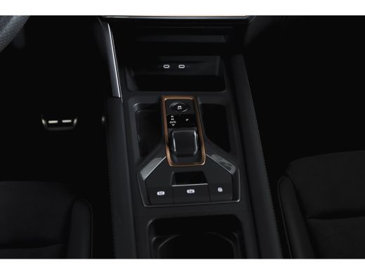 CUPRA Formentor 1.5 TSI e-Hybrid 272 PK VZ Performance | S/K-Panodak | Dig. Cockpit | Adapt. Cruise | Stoel-+Stuu... ActivLease financial lease