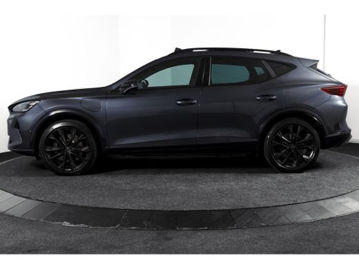CUPRA Formentor 1.5 TSI e-Hybrid 272 PK VZ Performance | S/K-Panodak | Dig. Cockpit | Adapt. Cruise | Stoel-+Stuu... ActivLease financial lease