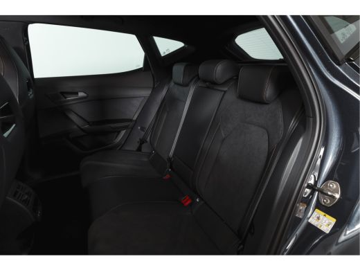 CUPRA Formentor 1.5 TSI e-Hybrid 272 PK VZ Performance | S/K-Panodak | Dig. Cockpit | Adapt. Cruise | Stoel-+Stuu... ActivLease financial lease