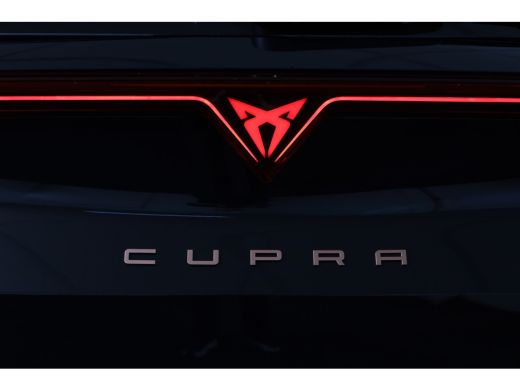 CUPRA Formentor 1.5 TSI e-Hybrid 272 PK VZ Extreme | S/k-Panodak | Dig. Cockpit | Adapt. Cruise | Stoel-+ Stuurve... ActivLease financial lease