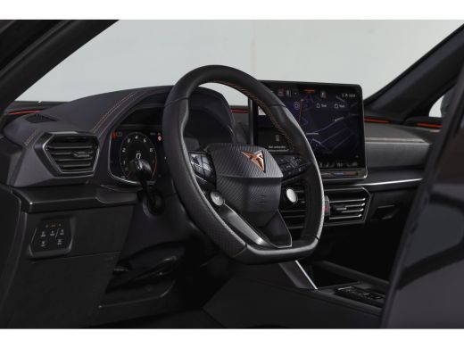 CUPRA Formentor 1.5 TSI e-Hybrid 272 PK VZ Extreme | S/k-Panodak | Dig. Cockpit | Adapt. Cruise | Stoel-+ Stuurve... ActivLease financial lease