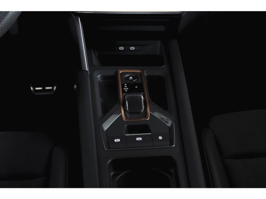 CUPRA Formentor 1.5 TSI e-Hybrid 272 PK VZ Performance | S/K-Panodak | Dig. Cockpit | Adapt. Cruise | Stoel-+Stuu... ActivLease financial lease