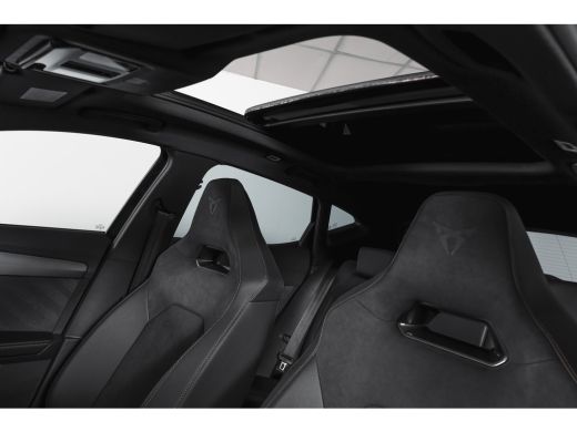 CUPRA Formentor 1.5 TSI e-Hybrid 272 PK VZ Performance | S/K-Panodak | Dig. Cockpit | Adapt. Cruise | Stoel-+Stuu... ActivLease financial lease