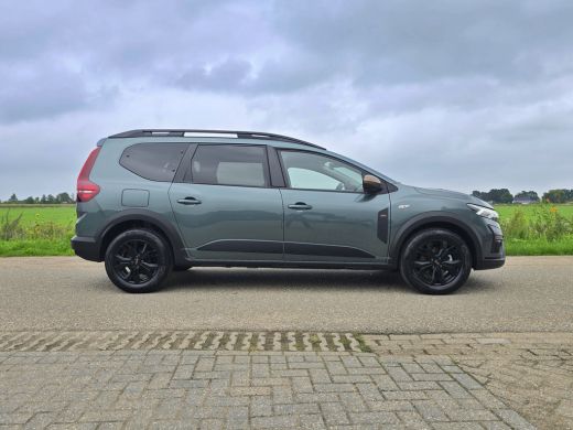 Dacia Jogger 1.6 Hybrid Extreme 7p. - 140 Pk - Navi - ParkeerCamera ActivLease financial lease