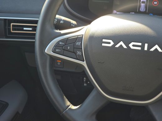 Dacia Jogger 1.6 Hybrid Extreme 7p. - 140 Pk - Navi - ParkeerCamera ActivLease financial lease