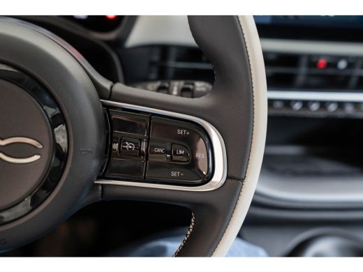 Fiat 500 1.0 Hybrid La Prima | Tot 8 Jaar Garantie | Camera | Panoramadak | Lederen bekleding | Navigatie ... ActivLease financial lease