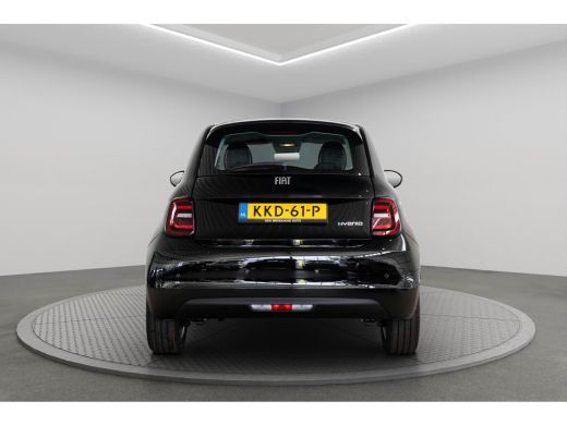 Fiat 500 1.0 Hybrid Torino Launch Edition | Climate Controle | Apple Carplay & Android Auto | Parkeersenso... ActivLease financial lease