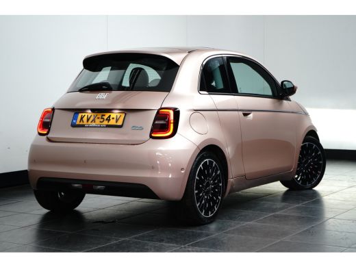 Fiat 500 3+1 La Prima 42 kWh ActivLease financial lease