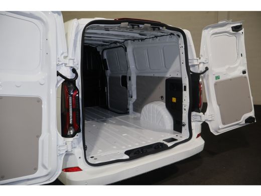 Ford E-Transit Custom L2 H1 Limited 71 kWh 218pk 2x schuifdeur Pro Power ActivLease financial lease